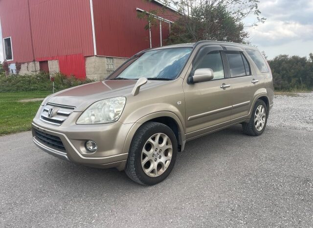 *RESERVED Honda CR-V RD7 4WD in gold in Ontario full