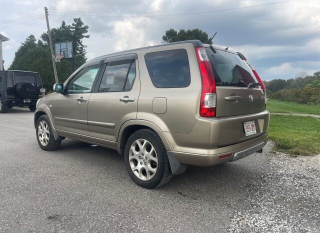 *RESERVED Honda CR-V RD7 4WD in gold in Ontario full