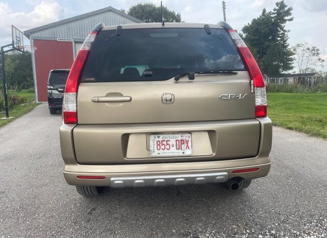 *RESERVED Honda CR-V RD7 4WD in gold in Ontario full