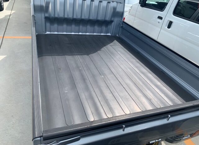2010 Daihatsu Hijet S211 EXT (luxury trim) with locker full