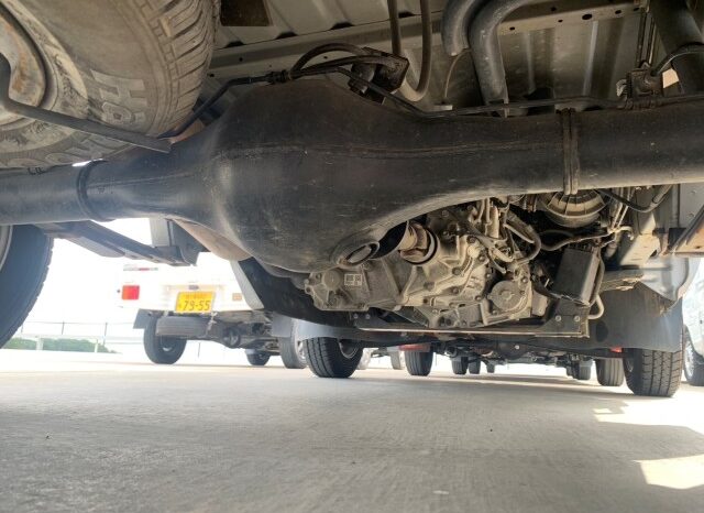 2010 Daihatsu Hijet S211 EXT (luxury trim) with locker full