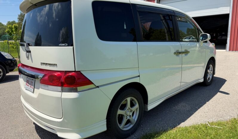 2007 Honda Stepwgn type G 4WD in Ontario ready to go! full