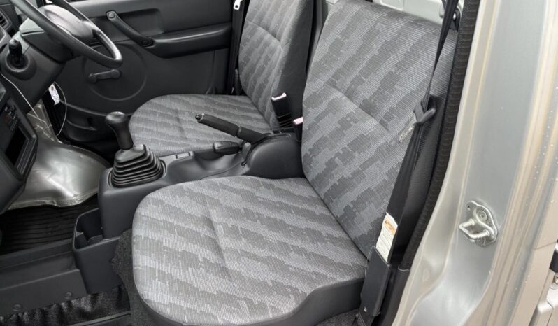 2009 Suzuki Carry 4×4 Keitora 16,800km in silver! full